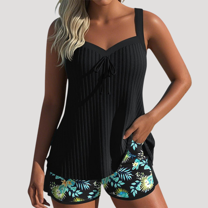 Maillot de bain tankini femme ample offrant confort et style. Idéal pour la plage et la natation estivale.