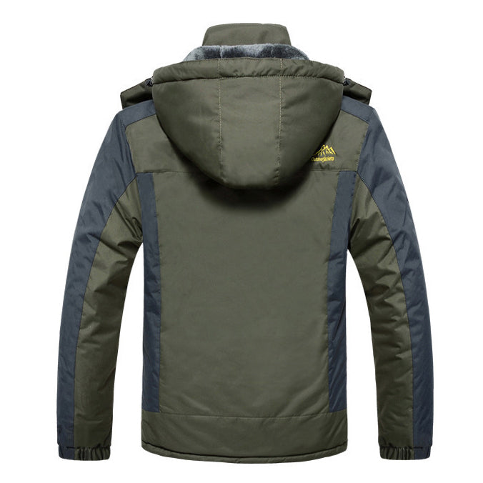 Veste coupe-vent homme confortable pour activités extérieures. Capuche ajustable, chaude et imperméable.