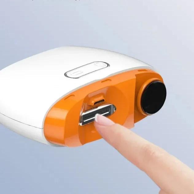 Coupe-ongles électrique SaniNail pour manucure pédicure sans effort, sûr et rechargeable USB-C.