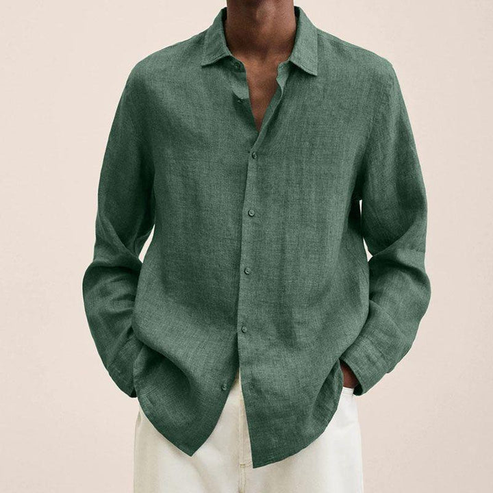 Chemise homme polyvalente à manches longues, idéale pour un look classique, habillé ou décontracté.