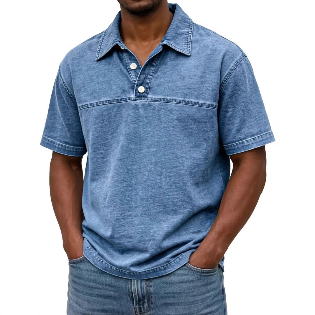 Polo homme vintage élégant à manches courtes, idéal pour un style décontracté et confortable en été.