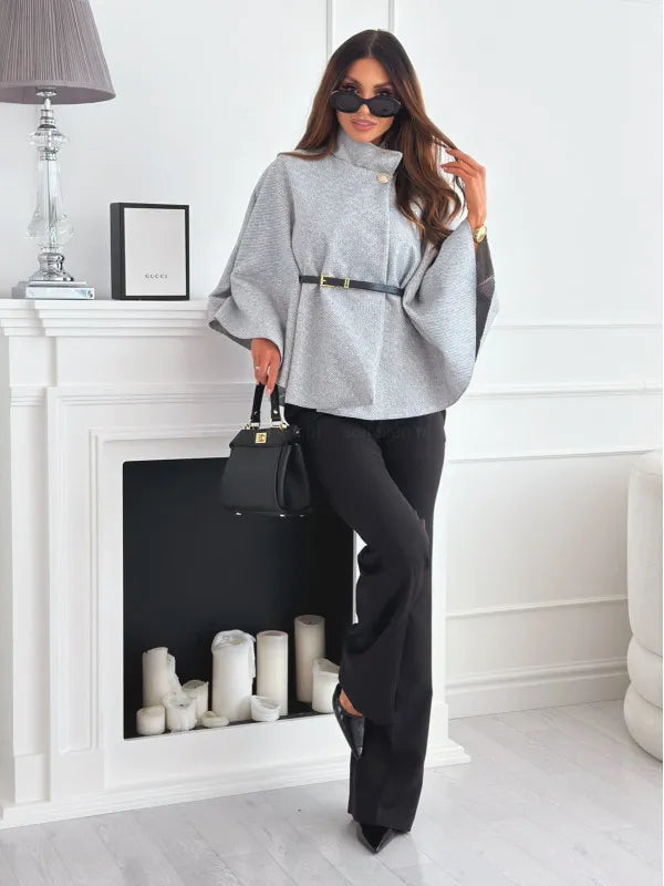 Pull col roulé femme, polyvalent et chic, parfait pour un style élégant en toute occasion automne/hiver.