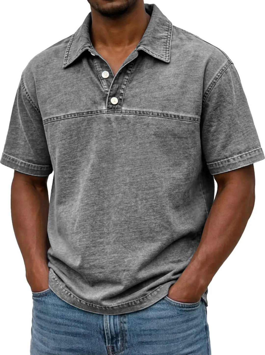 Chemise polo homme à manches courtes, esprit vintage. Un haut confortable pour un style décontracté et soigné.