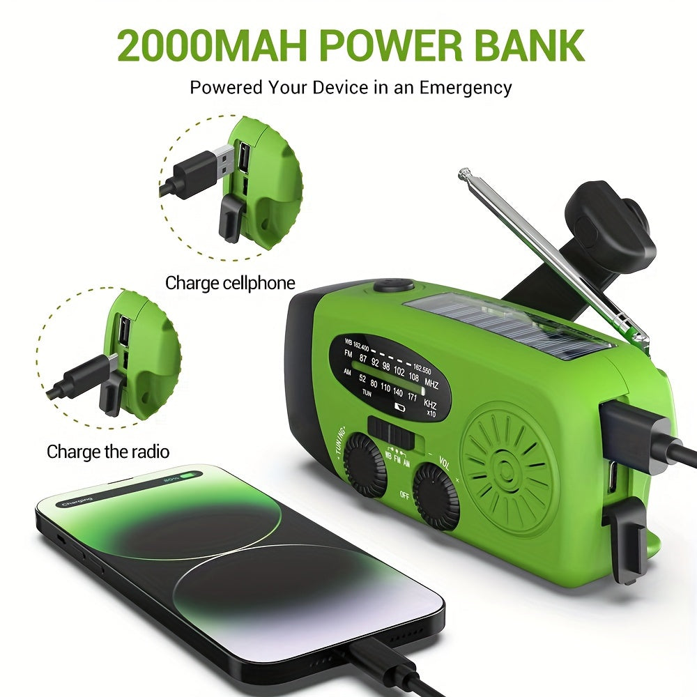 Radio d'urgence portable avec chargeur solaire intégré, idéale pour l'autonomie en extérieur.