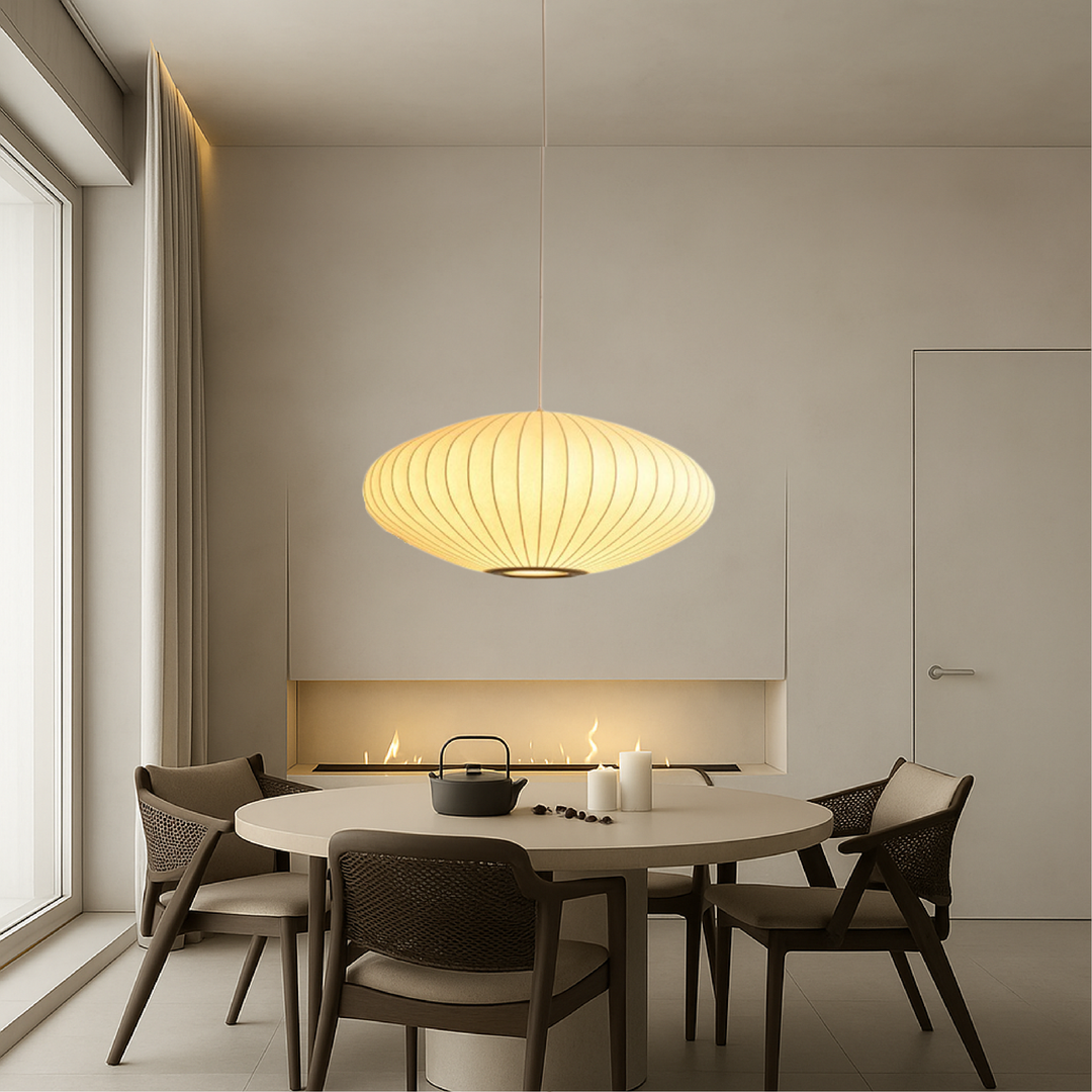 Lampe suspendue en soie, luminaire de salon style Wabi-Sabi, éclairage doux et design.