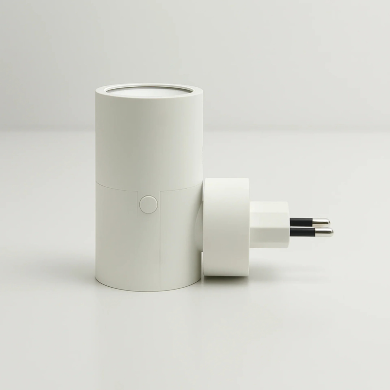 Applique murale Aora LED dimmable, éclairage polyvalent pour chambre, salon ou couloir, facile à installer.