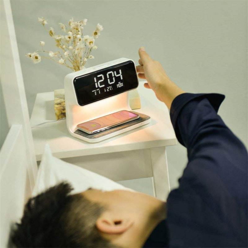 Lampe de chevet LED tactile, dimmable, offrant un éclairage doux et ajustable pour une ambiance relaxante.