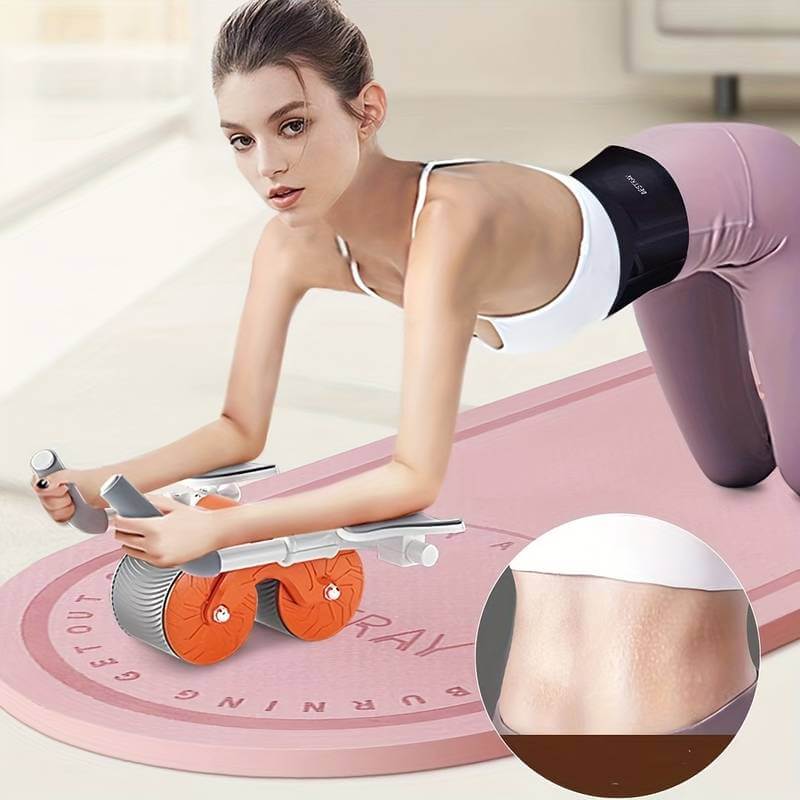 Jeune homme faisant des abdominaux avec l'appareil fitness Élite, améliorant posture et musculation.