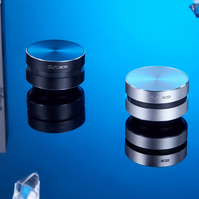 Haut-parleur portable à conduction osseuse pour un son immersif, sans fil via Bluetooth, idéal partout.