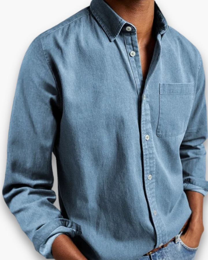 Chemise homme en coton doux, style polyvalent pour un look chic et décontracté. Un must-have de la mode masculine.