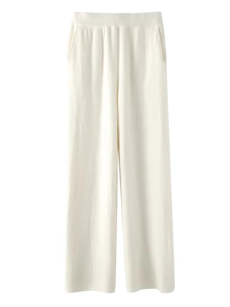 Pantalon décontracté et chic pour femmes, idéal pour une tenue confortable et moderne.