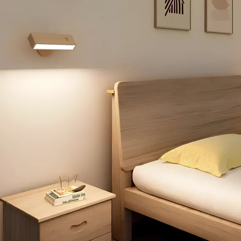 Lampe de chevet LED magnétique et orientable, sans fil pour une lecture confortable.