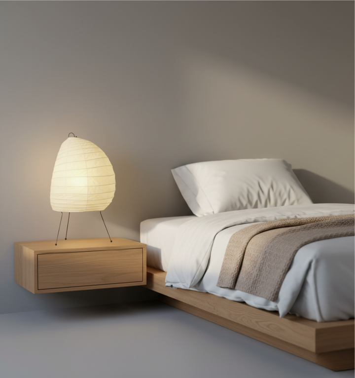 Lampe de chevet minimaliste, design japonais zen, éclairage ambiant chaleureux.