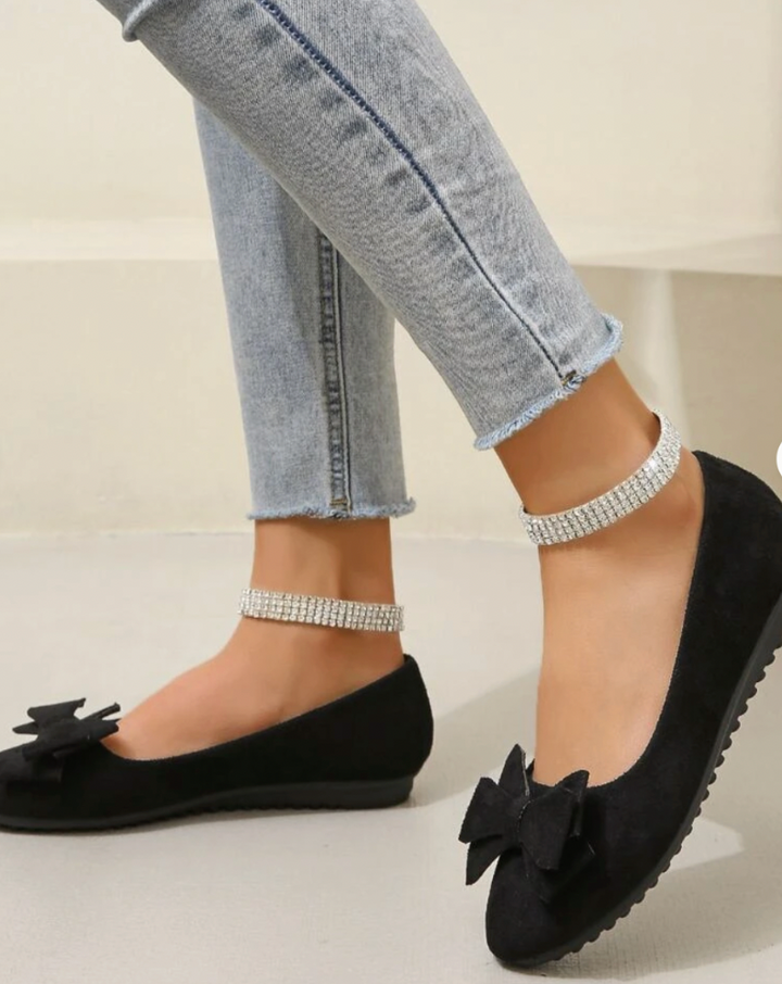 Chaussures baskets confortables et stylées pour femmes, avec semelle orthopédique pour un soutien optimal.
