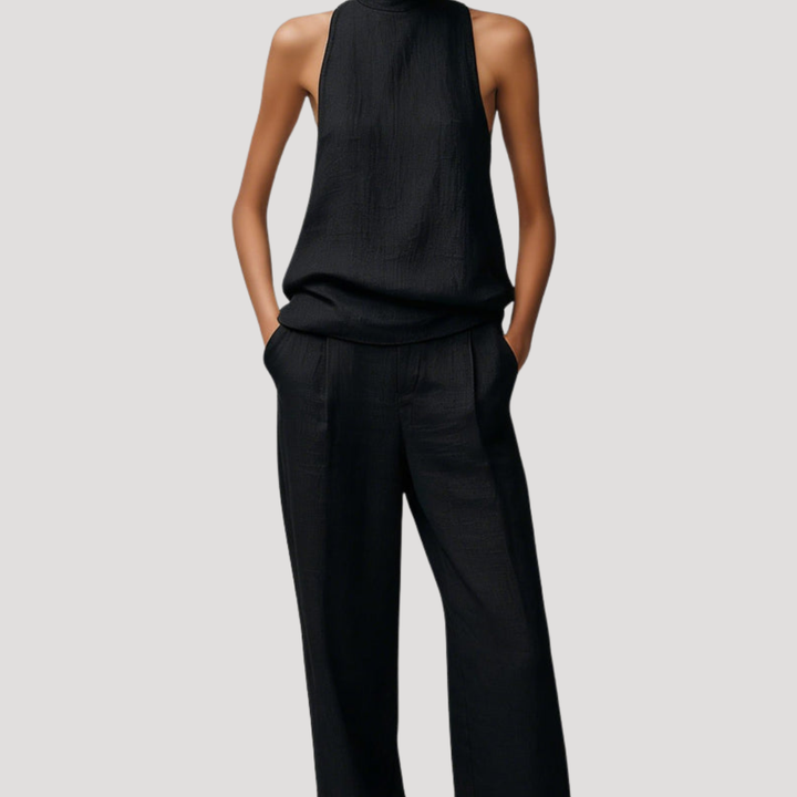 Pantalon droit femme chic et polyvalent, élément clé de l'ensemble élégant. Convient pour le bureau ou une tenue décontractée.