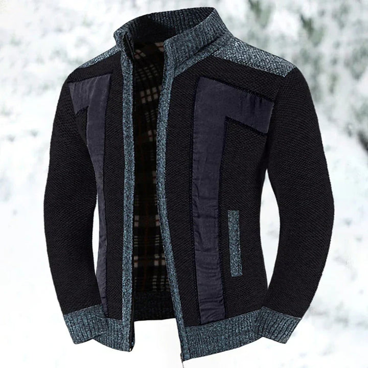 Gilet homme élégant en laine, col montant zippé. Confort et chaleur pour l'hiver. Maille fine, look casual chic.
