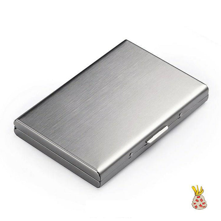 Sécurisez vos cartes avec ce porte-cartes métallique RFID, protection maximale contre le vol.