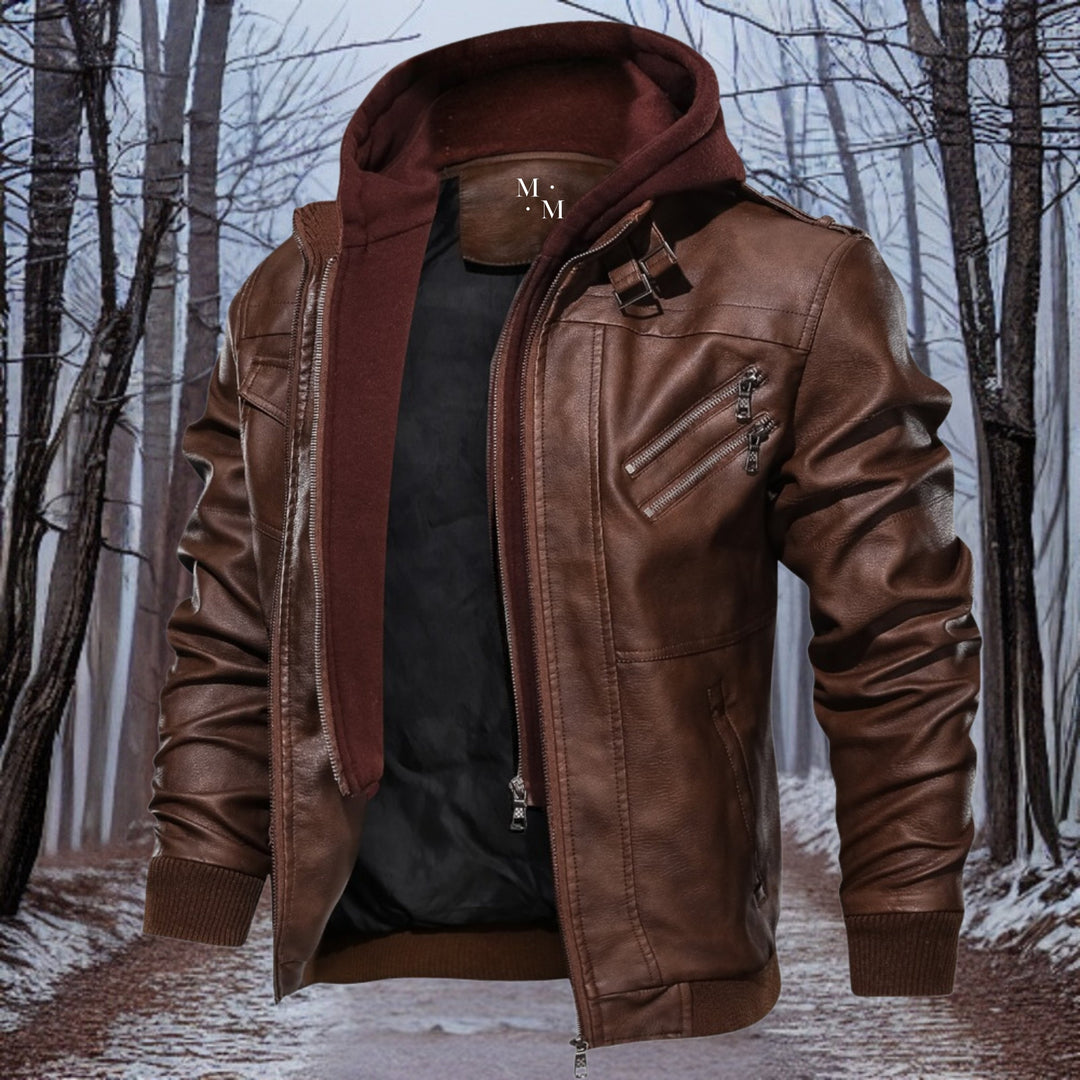 Veste d'hiver homme en cuir noir avec capuche, alliant confort et élégance pour la protection par temps froid.
