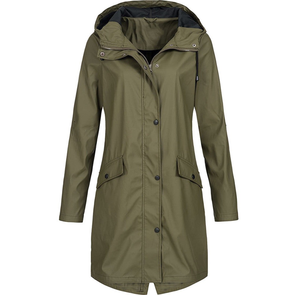 Imperméable long femme bleu marine, tissu déperlant, design chic. Protection pluie élégante et confortable.