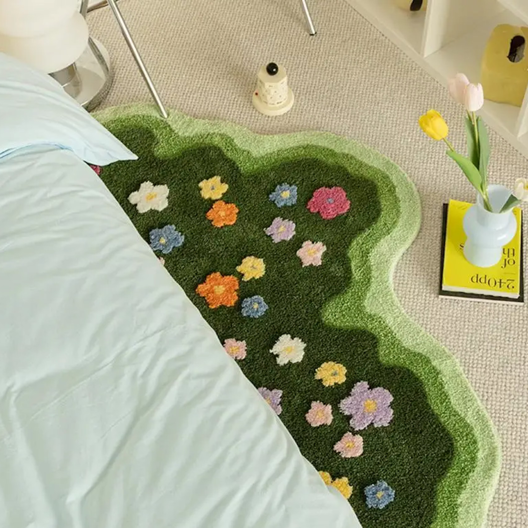 Coussin de sol floral GardenGlow doux, antidérapant, parfait pour salon ou chambre. Confort intérieur et motif fleur.
