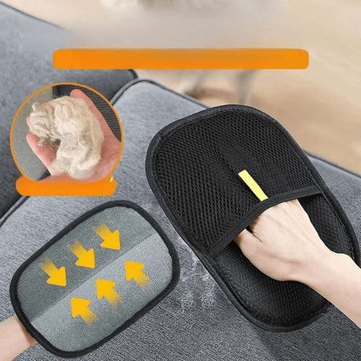 Gant de toilettage anti-poils pour chien, retire facilement les poils morts pour un pelage sain et une maison propre.