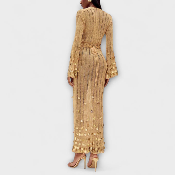 Robe longue dorée glamour et chic pour femme, scintillante, ajustable, idéale pour vos soirées.