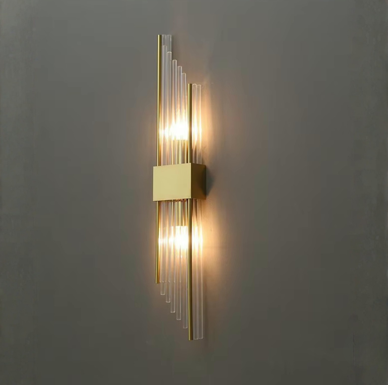Applique murale LED noire, luminaire moderne, ambiance blanc froid.