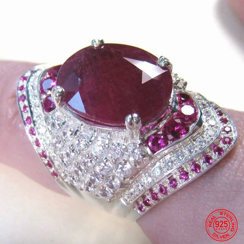 Magnifique bague pour femme avec rubis véritable et argent sterling 925. Pierre précieuse chic.