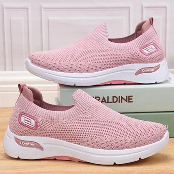 Élégantes baskets NovaStride femmes, apportent confort et soutien orthopédique pour un bien-être durable.