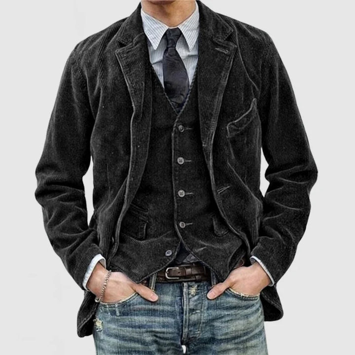 Blazer homme élégant et chaud avec gilet assorti. Tenue formelle chic et confortable pour mode masculine automne hiver.