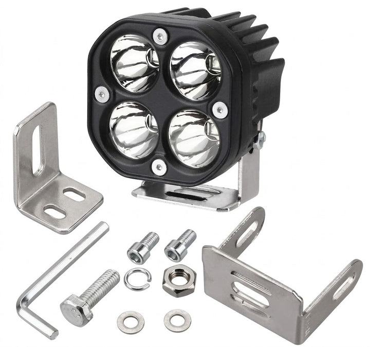 Projecteur LED PowerRay télécommandé, lumière blanche puissante pour visibilité extrême en extérieur.