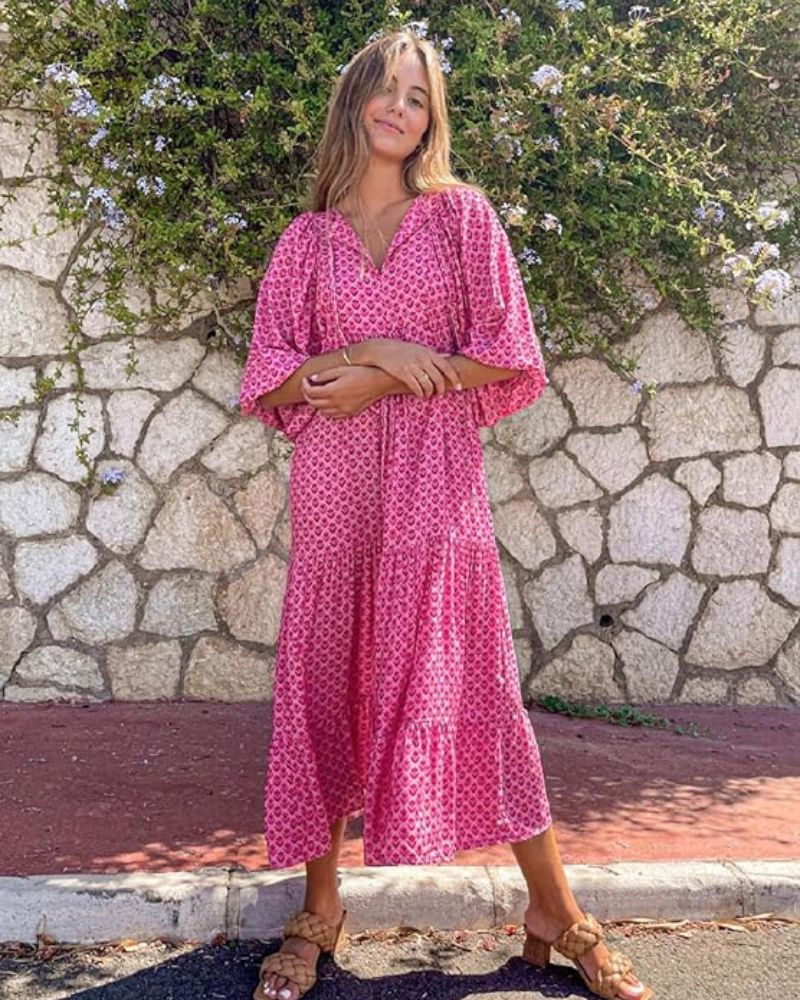 Robe longue femme, coupe élégante et décontractée, idéale pour un confort optimal et un look mode.