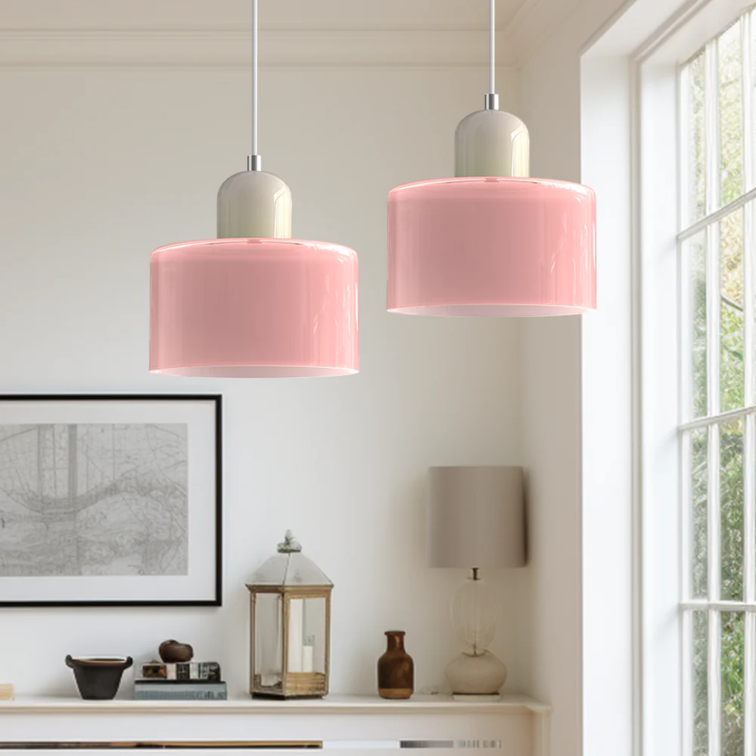 Lampe suspendue rétro bicolore en verre, design élégant pour salon. Ambiance chaleureuse, luminaire moderne.