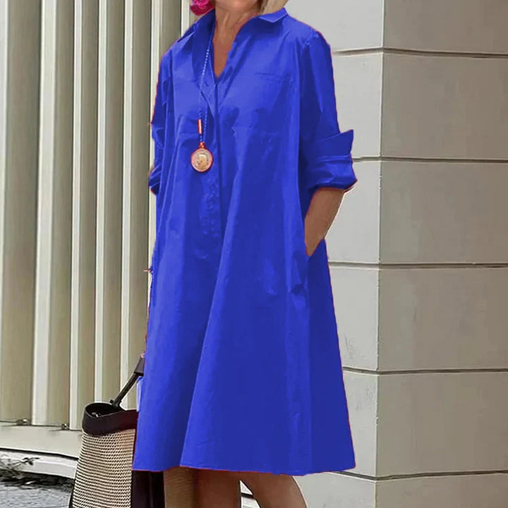 Robe chemise femme élégante et confortable, un vêtement chic et moderne idéal pour l'été.