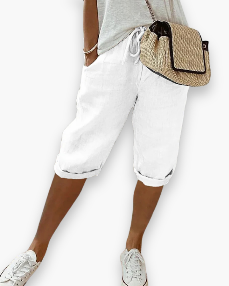 Short de plage femme: modèle confortable et polyvalent, parfait pour la détente et les escapades estivales.