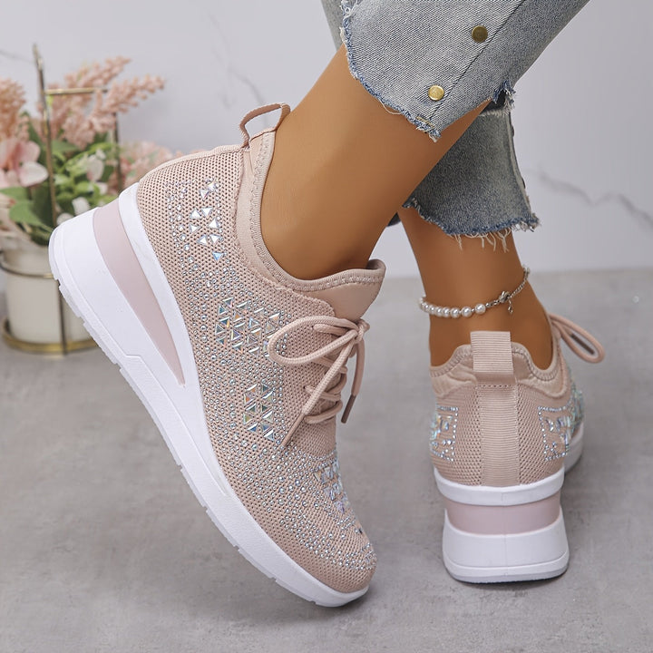 Chaussures respirantes Elva femmes: avec strass, style chic et confortables pour le quotidien.