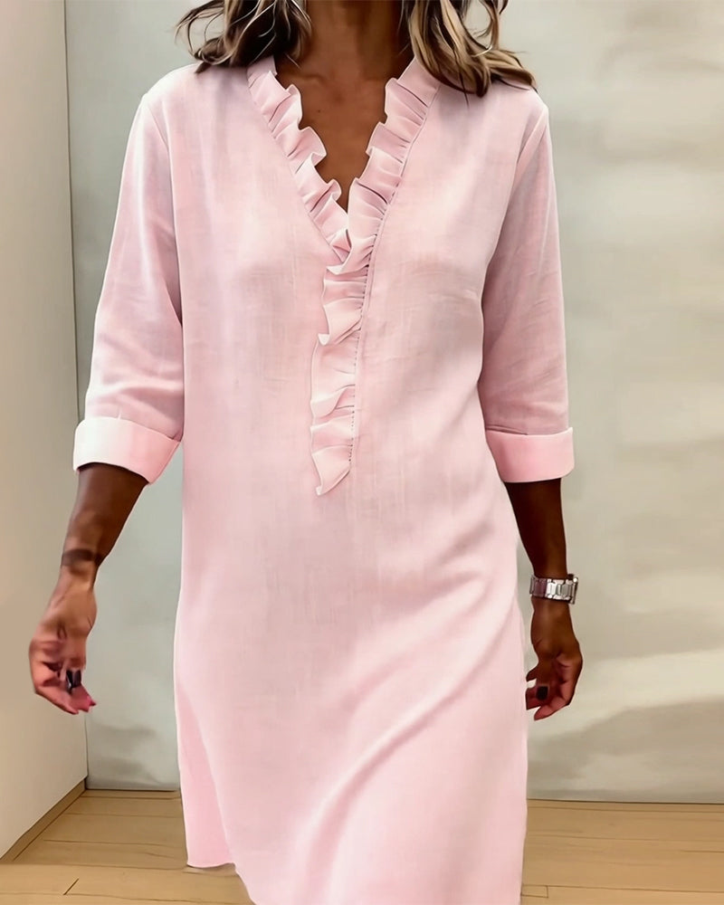 Robe polyvalente pour femme, col V, volants, coupe droite, parfaite tenue quotidienne.