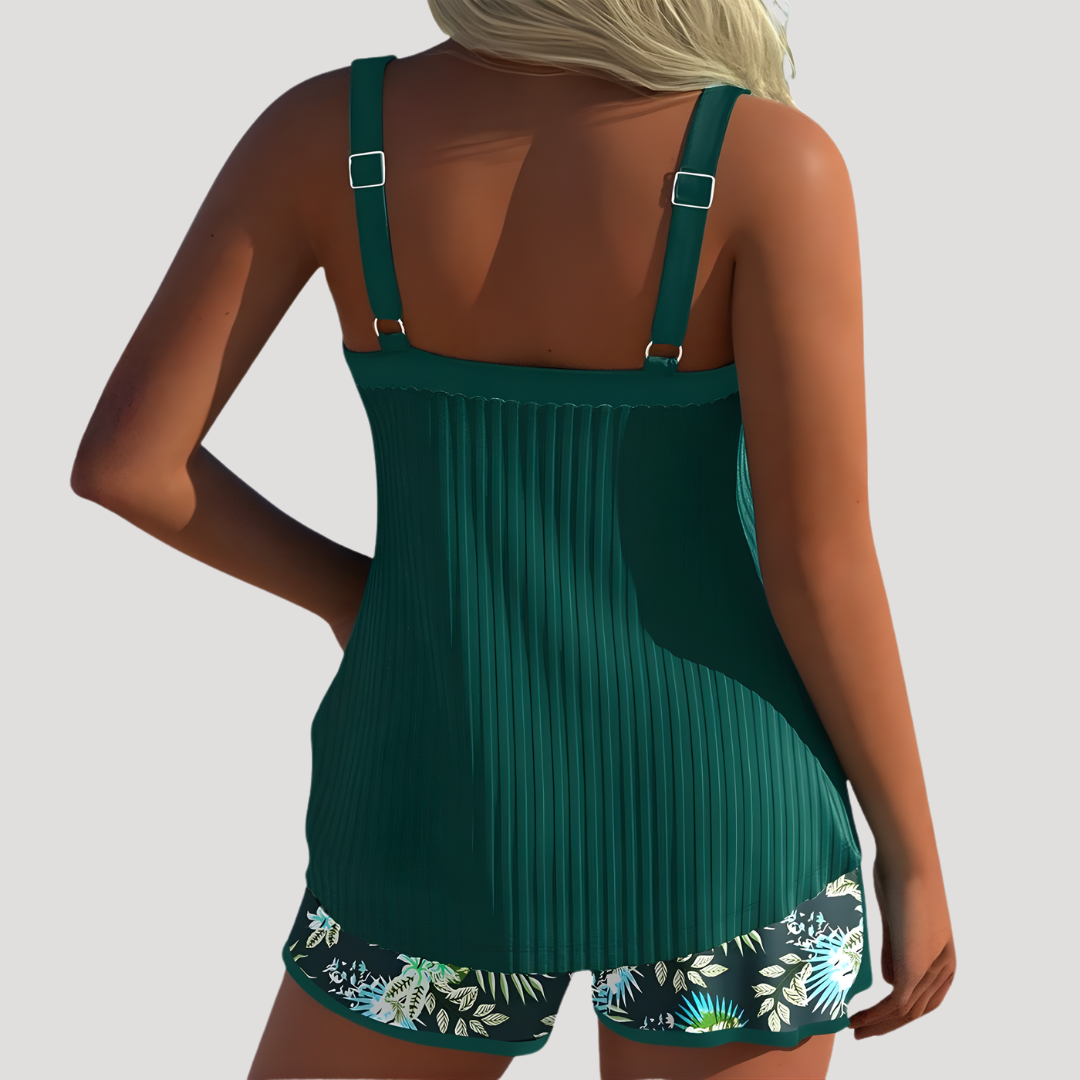 Vêtement de natation tankini femme, ample et élégant. Parfait pour le confort et le style à la piscine ou plage.