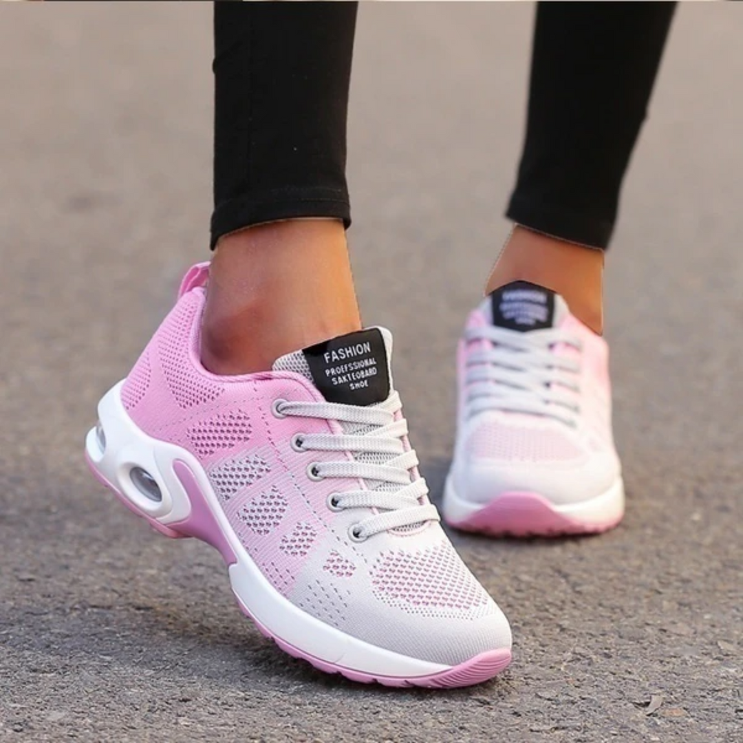 Chaussures orthopédiques femme modernes et légères, pour un confort supérieur et un soutien optimal toute la journée.