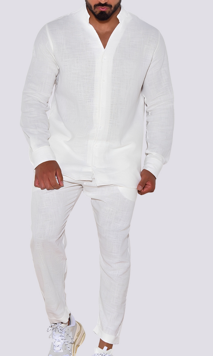 Ensemble homme deux pièces : sweat et pantalon lounge gris, parfait pour une tenue décontractée et confortable au quotidien.