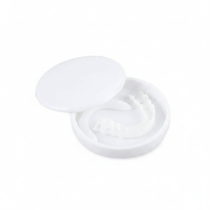 Obtenez un blanchiment dentaire et une esthétique améliorée avec les facettes SMILELUX pour un beau sourire.