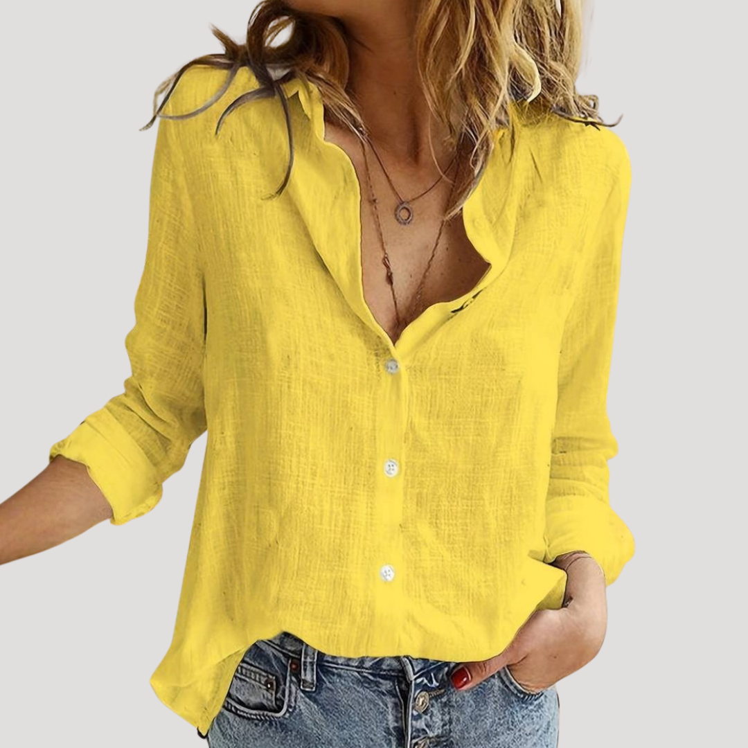 Blouse femme élégante et fluide, boutonnée, parfaite pour un look décontracté chic. Confort toute la journée.