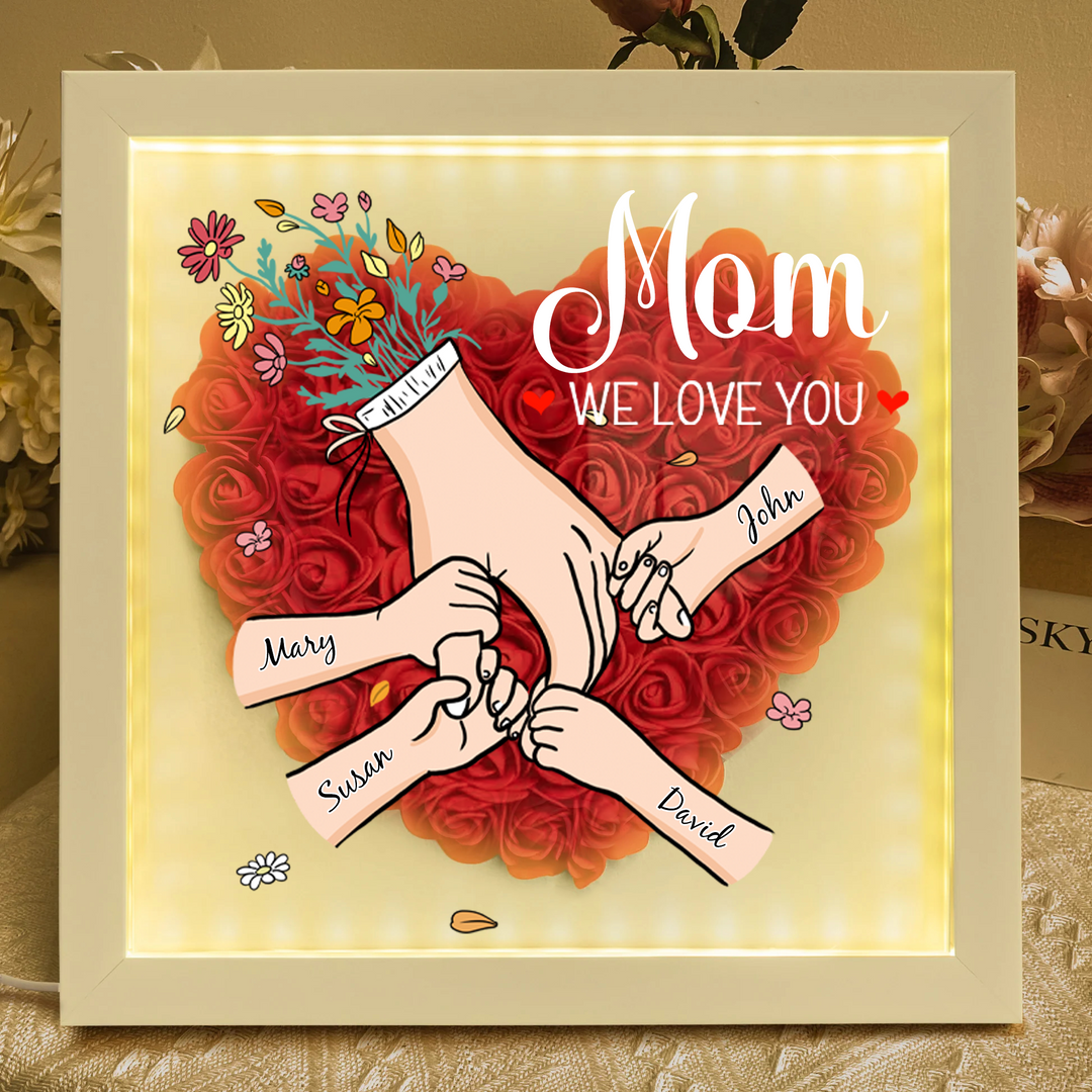 Magnifique cadre floral personnalisé pour Maman. Texte et noms personnalisables. Idée cadeau Fête des Mères.