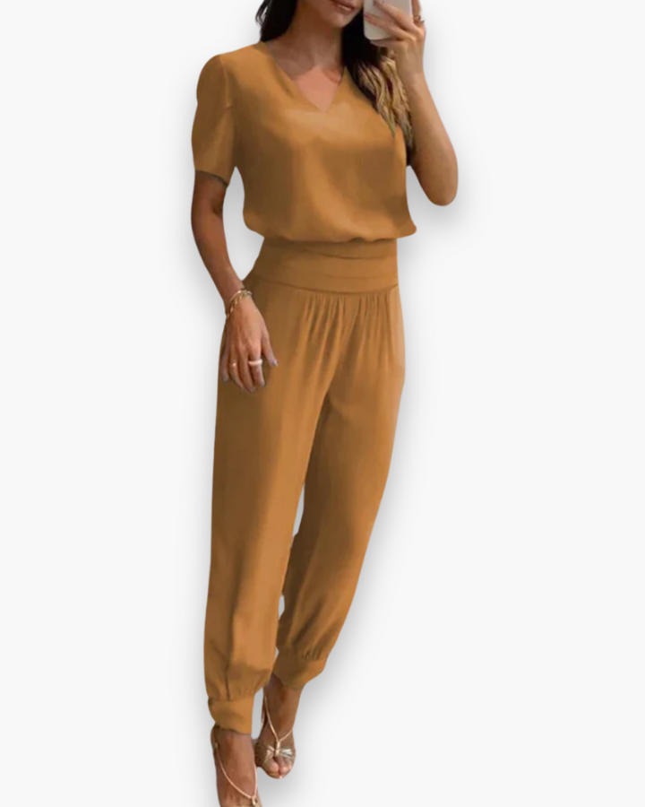 Combinaison élégante à col-V pour femme, style ajusté et polyvalent mode prêt-à-porter, très confortable.