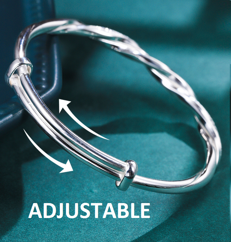 Bracelet manchette géométrique en argent pour femme, accessoire de mode élégant et distinctif.