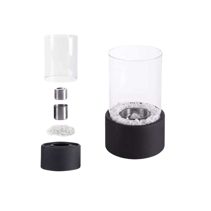 Lampe décorative à huile, parfaite pour un éclairage d'ambiance dans le salon, apporte une touche classique et chaleureuse.