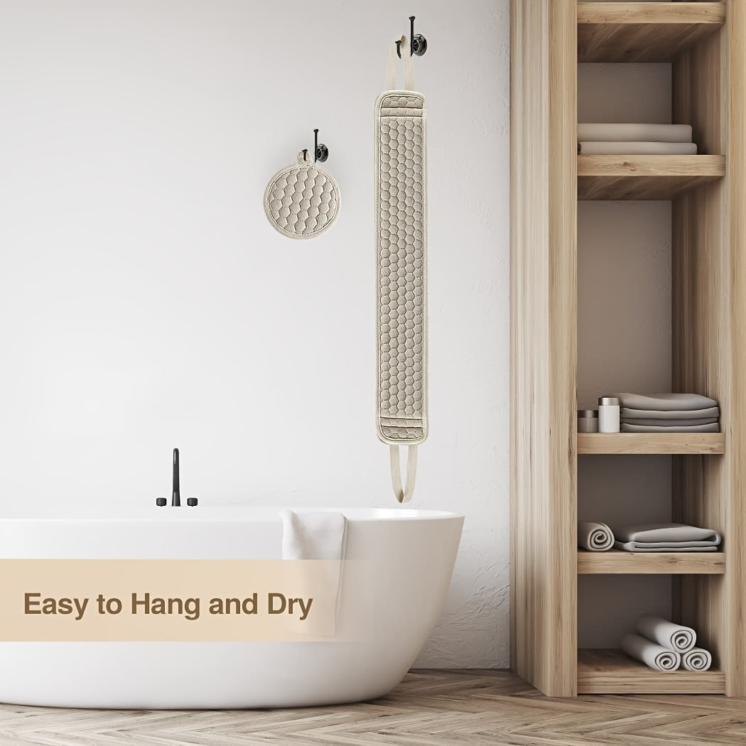 Nettoyeur de dos pratique pour une exfoliation efficace et un nettoyage profond, laissant le dos propre et doux.