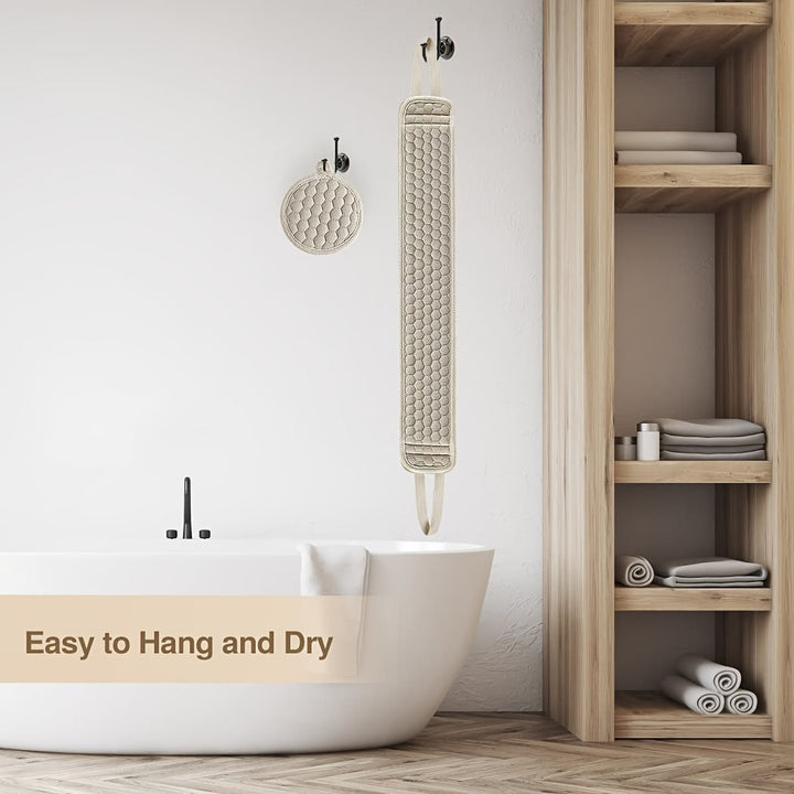 Nettoyeur de dos pratique pour une exfoliation efficace et un nettoyage profond, laissant le dos propre et doux.