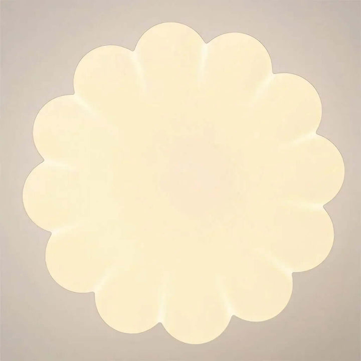 Éclairage Art Déco crème, suspension moderne et élégante pour votre plafond.