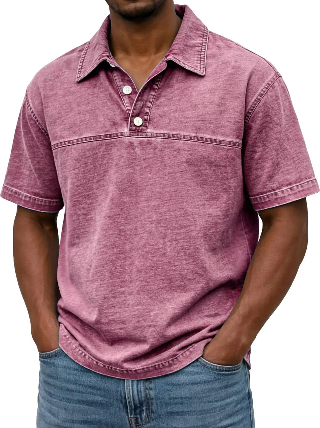 Polo homme simple et chic, manches courtes. Style vintage confortable pour la mode masculine estivale.